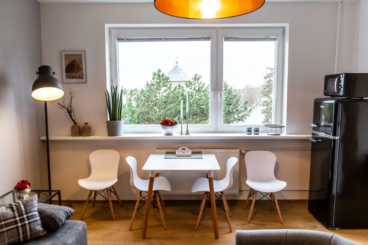Apartman V Srdci Ceskeho Raje Йичин Экстерьер фото